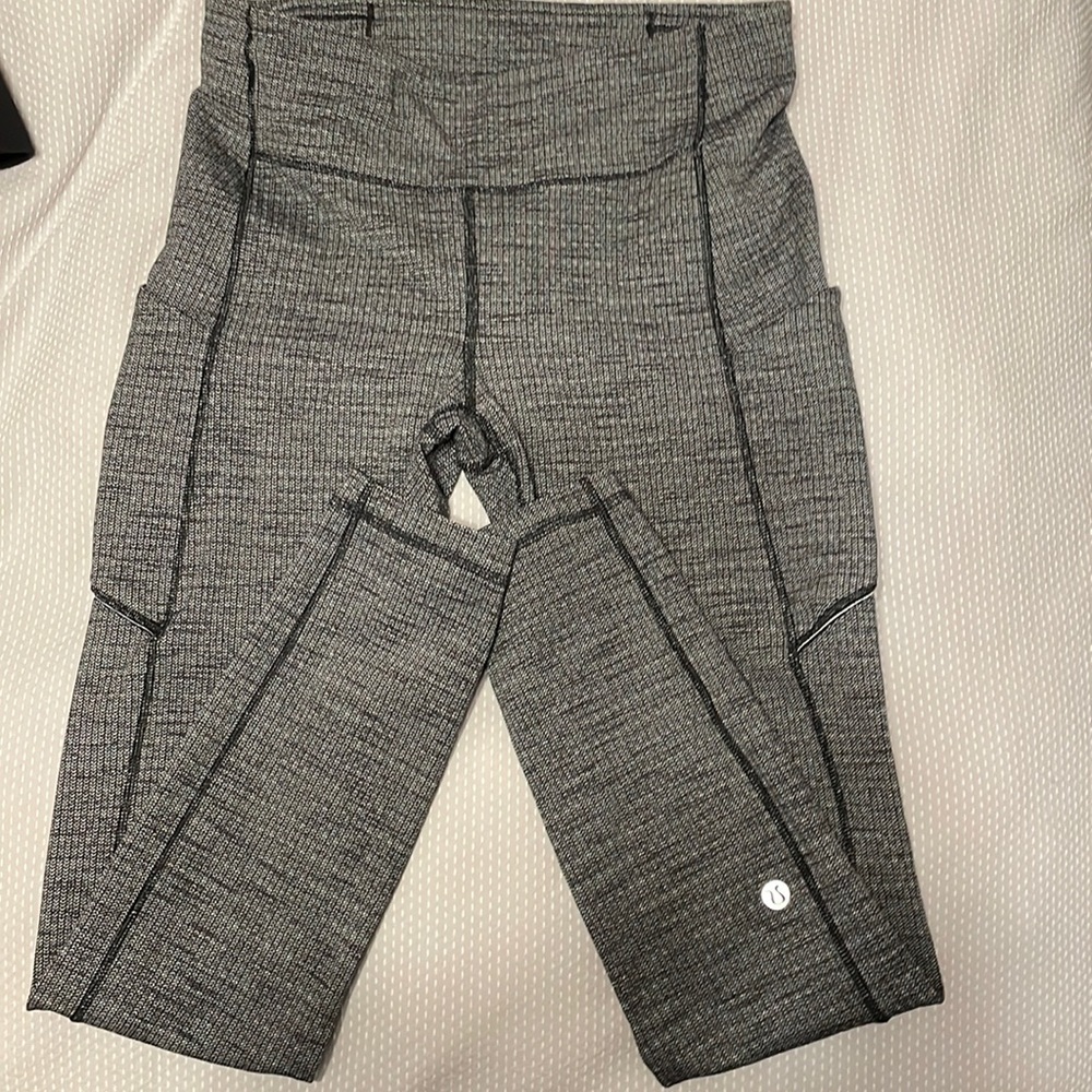 Lululemon leggings. Size 8. Excellent condition